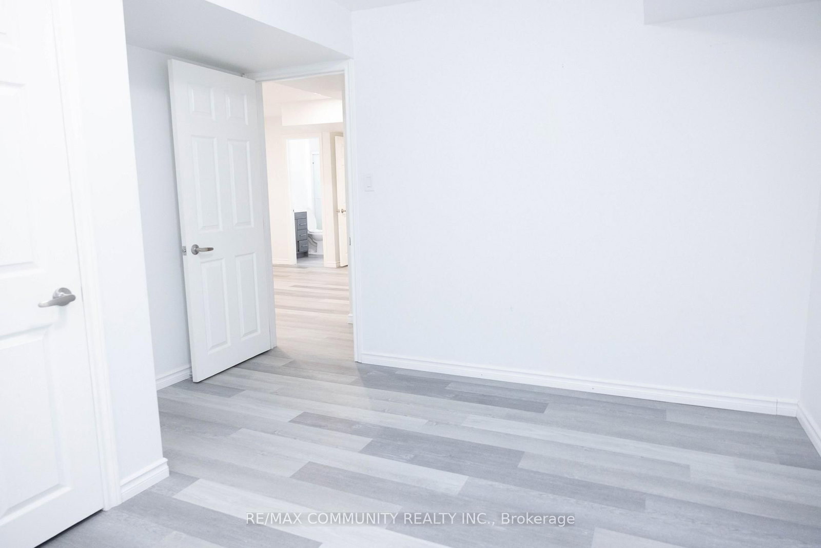 Detached House for lease at 481 Bessborough Drive, Milton, Ontario, L9T 7V1 - Harrison - MLS: W12714470