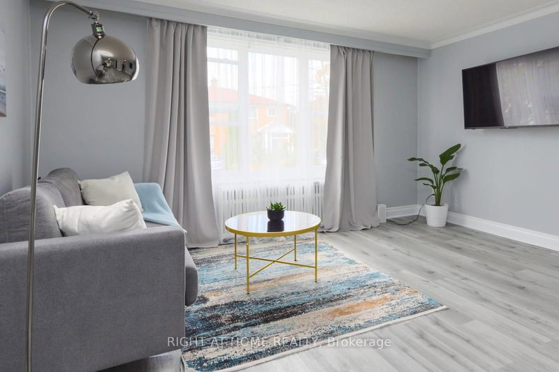 2 - 9 Donald Ave, Toronto, M6M 1J7 | Image 2