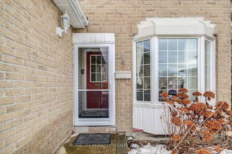 3124 Patrick Cres, Mississauga, L5N 3G5 | Image 3