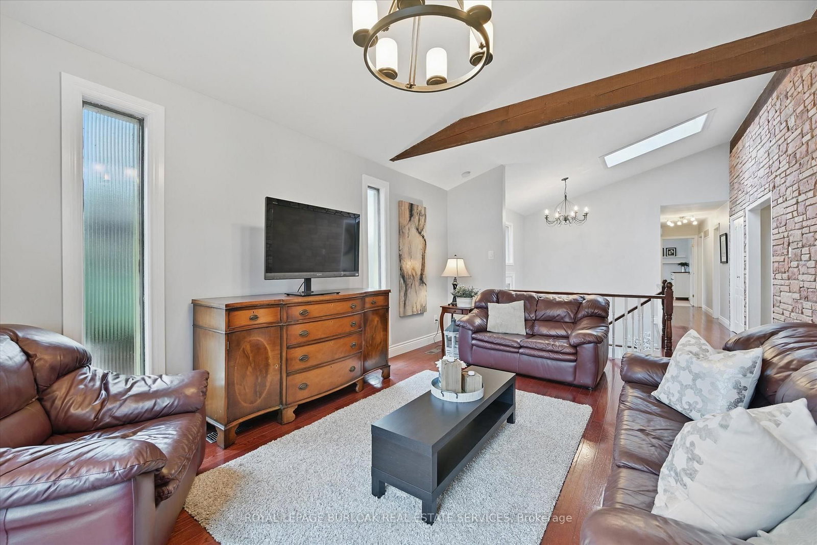 Detached House sold at 768 King Road, Burlington, Ontario, L7T 3K6 - LaSalle - MLS: W12717048