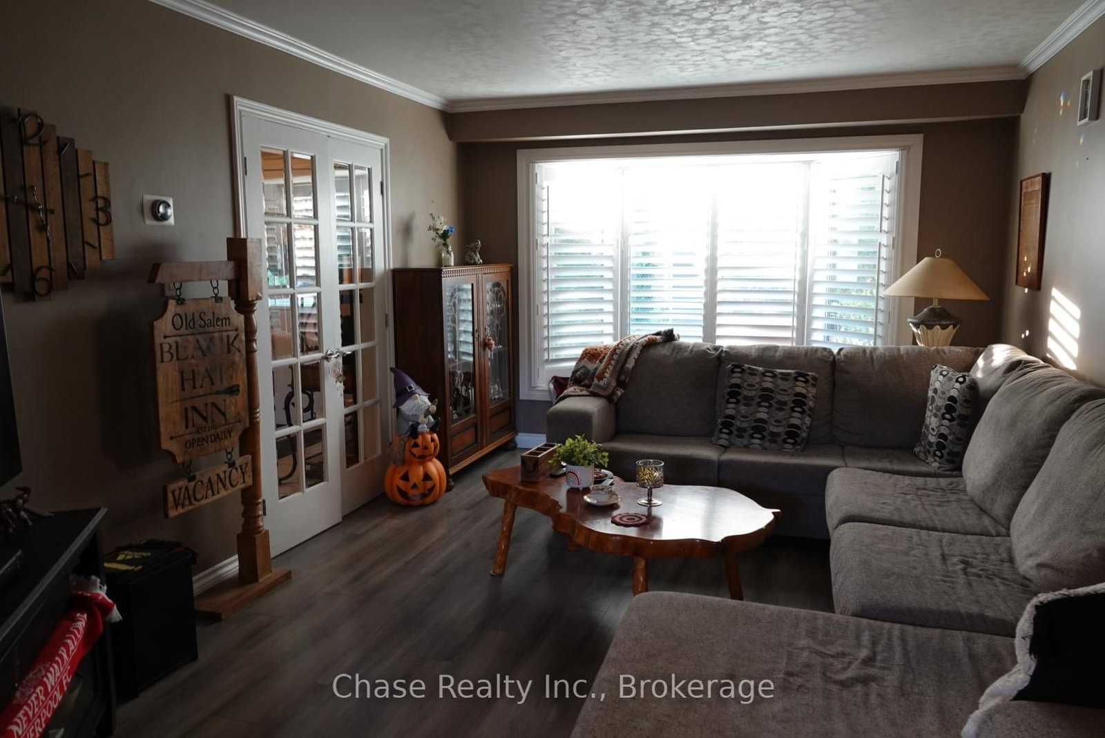 Townhouse for sale at 9-5475 Lakeshore Road, Burlington, Ontario, L7L 1E1 - Appleby - MLS: W12717770