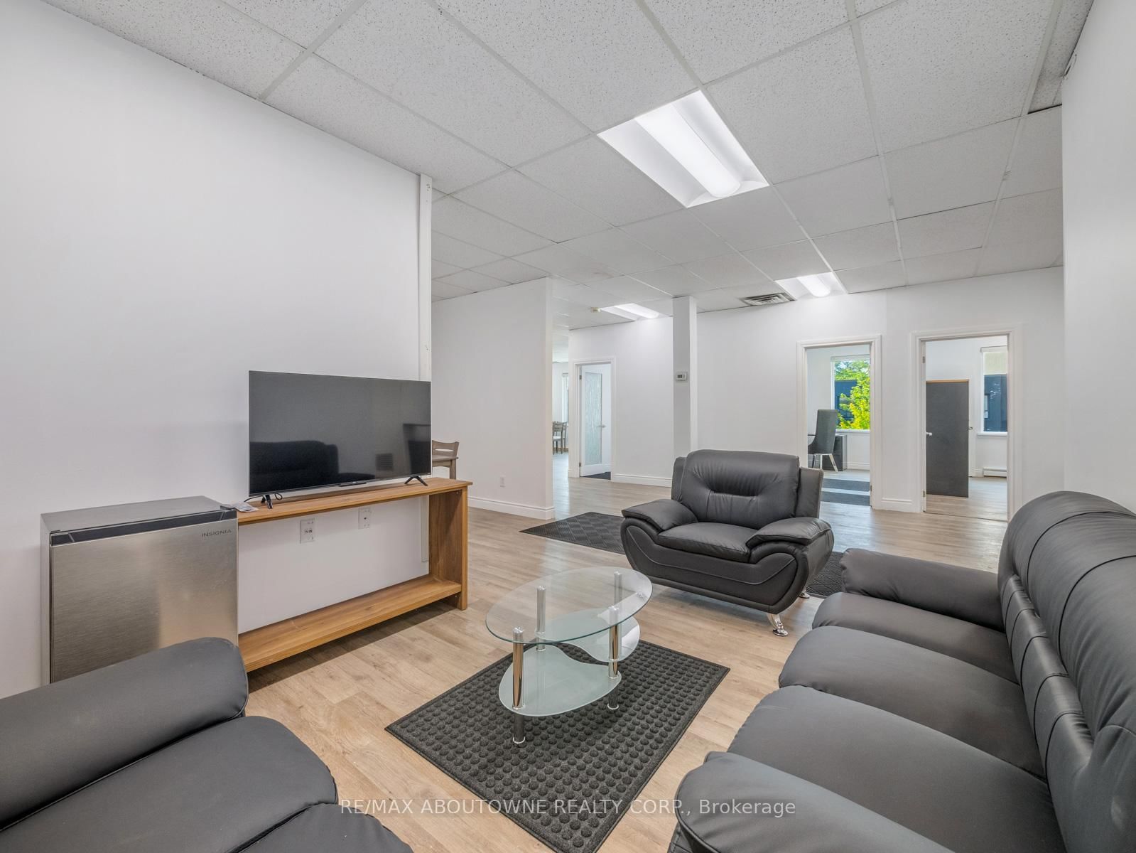 344 Lakeshore Road E, Unit 344C - Photo 10