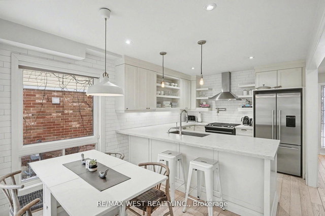 2232 Casselman Court