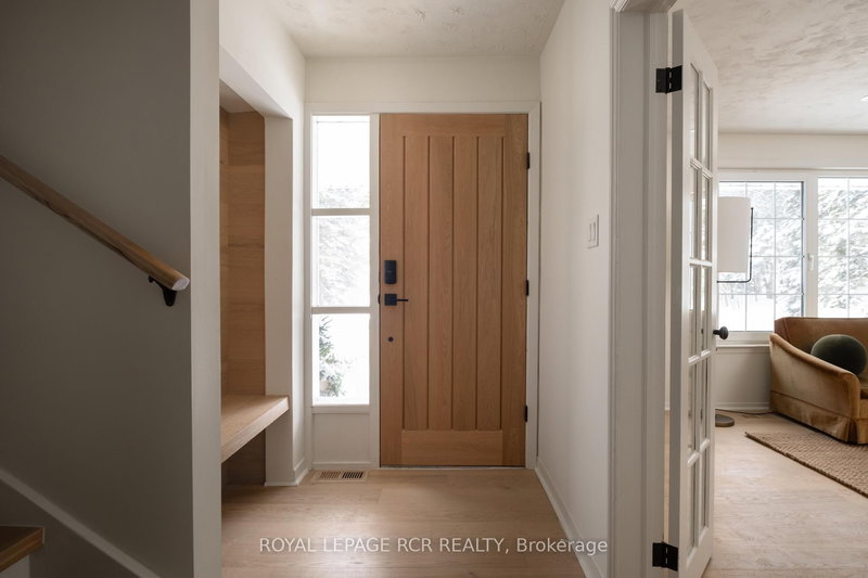 922 The Grange Sdrd, Caledon, L7K 1G5 | Image 3