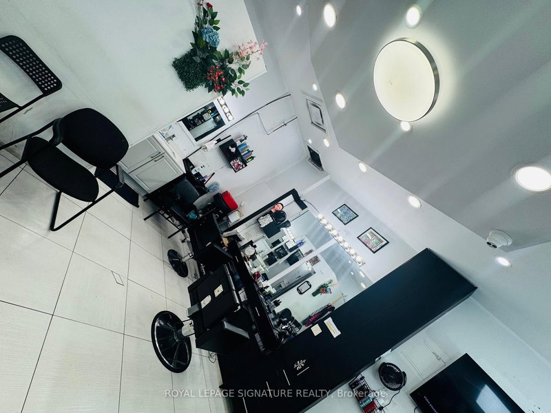 1C13-1C14 (75 & 76) - 7205 Goreway Dr, Mississauga, L4T 2T9 | Image 2