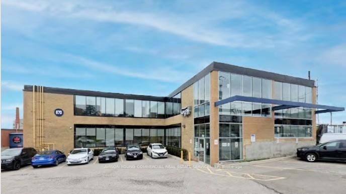 670 Caledonia Road, Unit 301