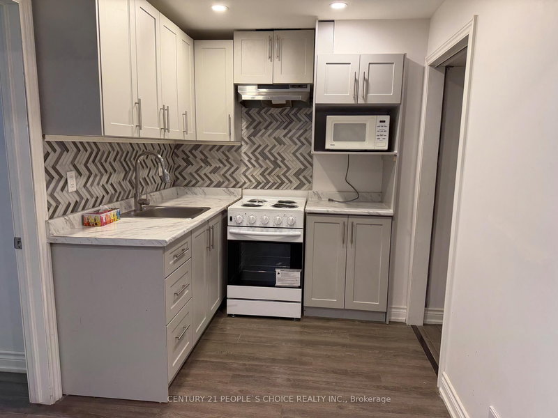 Bsmt - 635 Hepburn Rd, Milton, L9T 8Z6 | Image 2