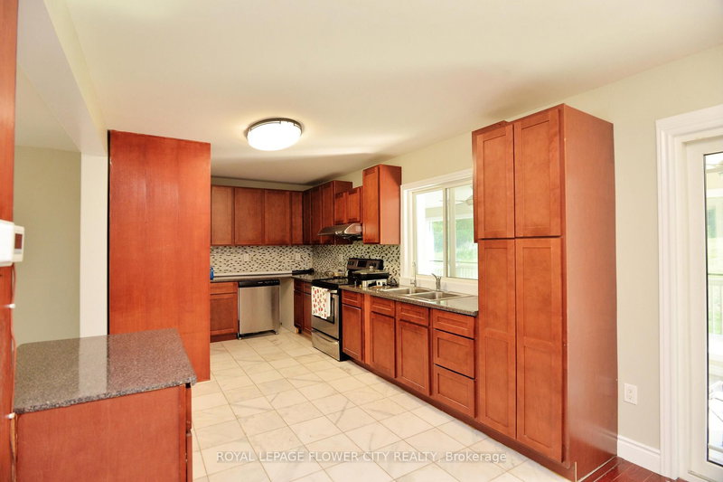 15790 Mississauga Rd, Caledon, L7C 1W8 | Image 2