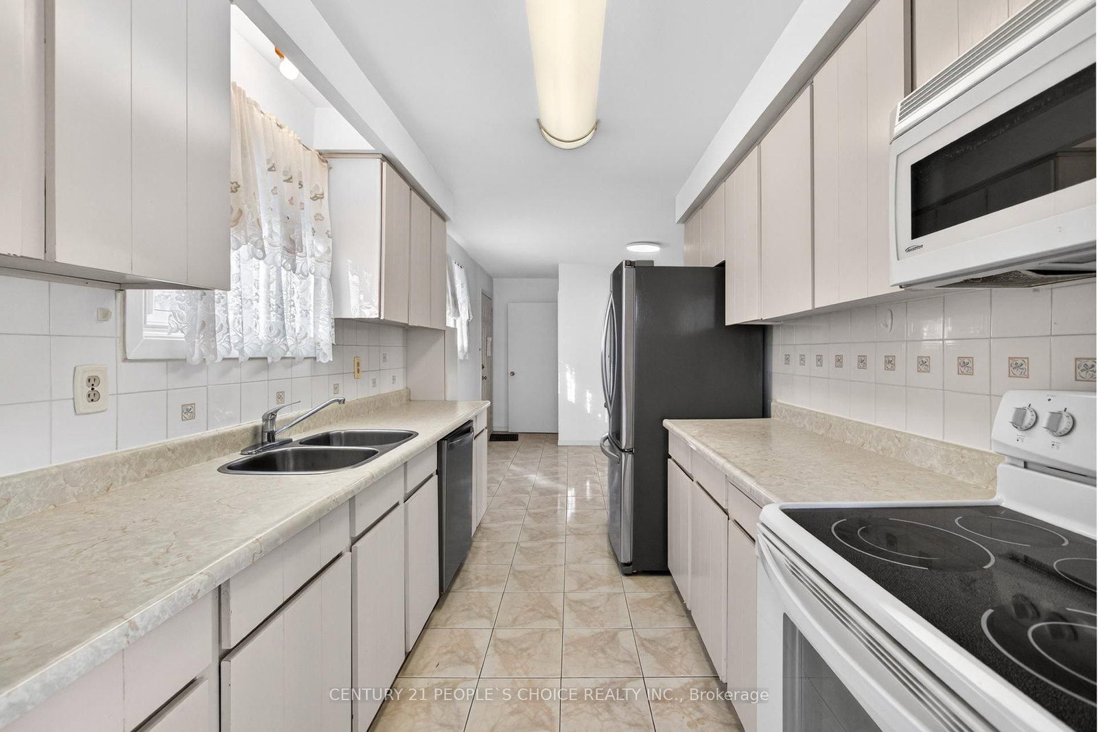 Detached House for sale at 3404 Monica Drive, Mississauga, Ontario, L4T 3E7 - Malton - MLS: W12721444