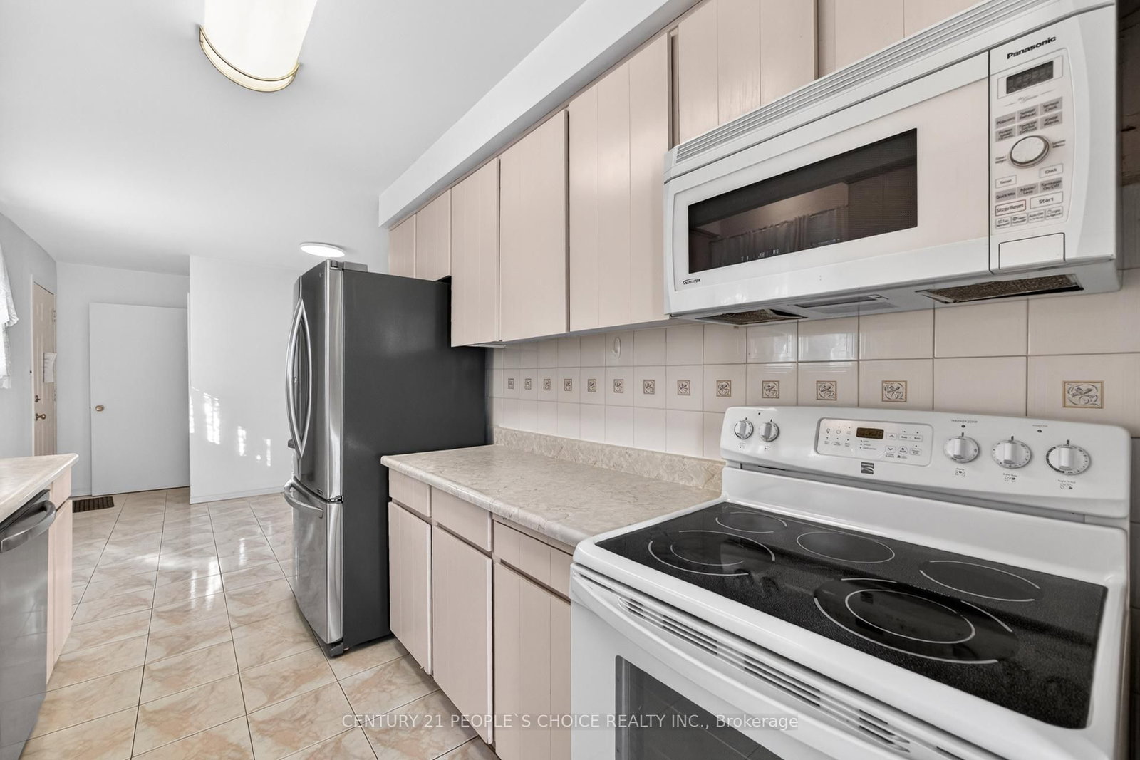 Detached House for sale at 3404 Monica Drive, Mississauga, Ontario, L4T 3E7 - Malton - MLS: W12721444