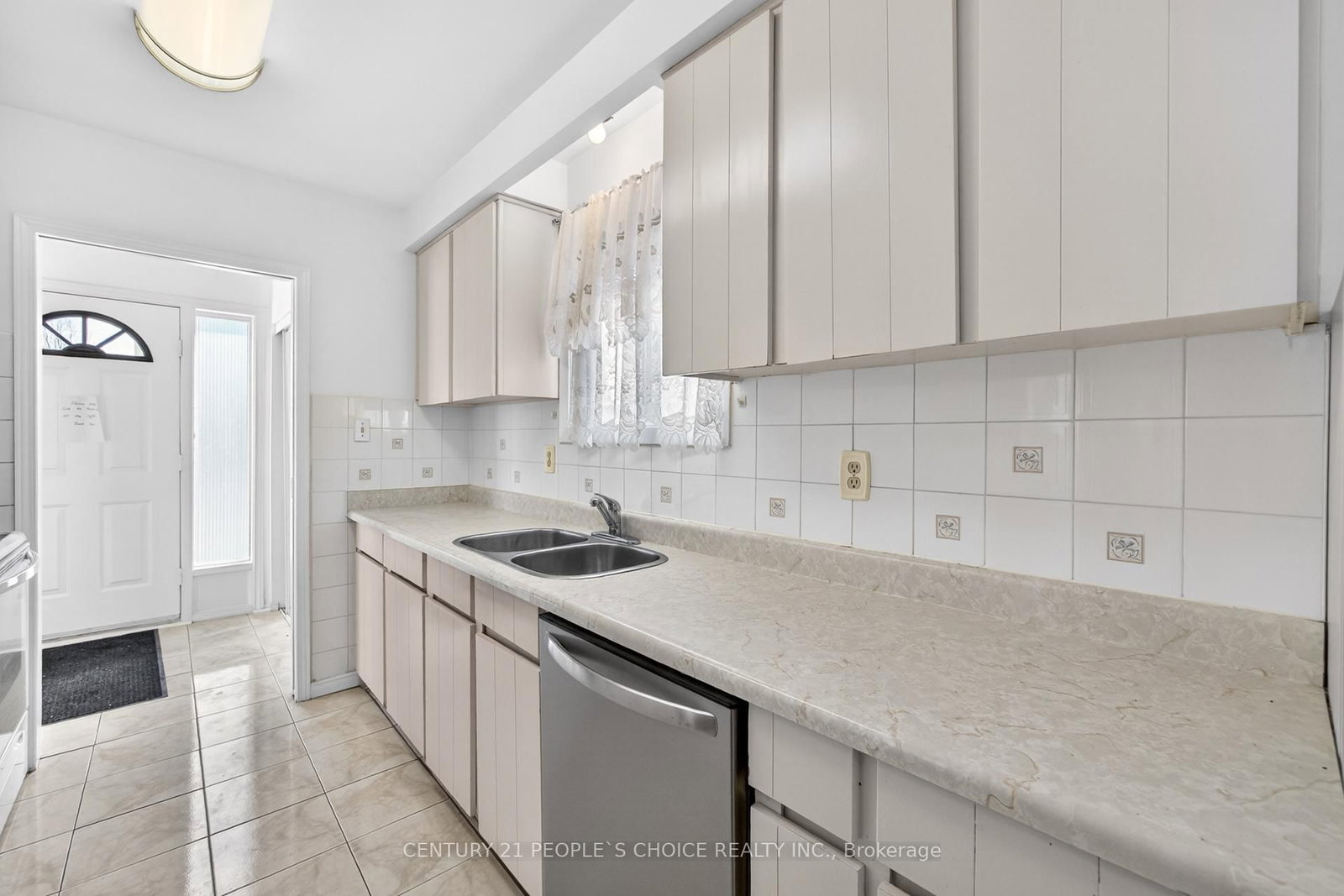 Detached House for sale at 3404 Monica Drive, Mississauga, Ontario, L4T 3E7 - Malton - MLS: W12721444