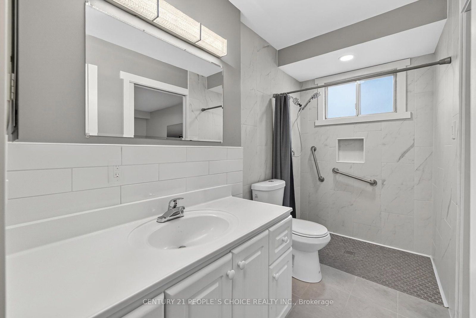 Detached House for sale at 3404 Monica Drive, Mississauga, Ontario, L4T 3E7 - Malton - MLS: W12721444