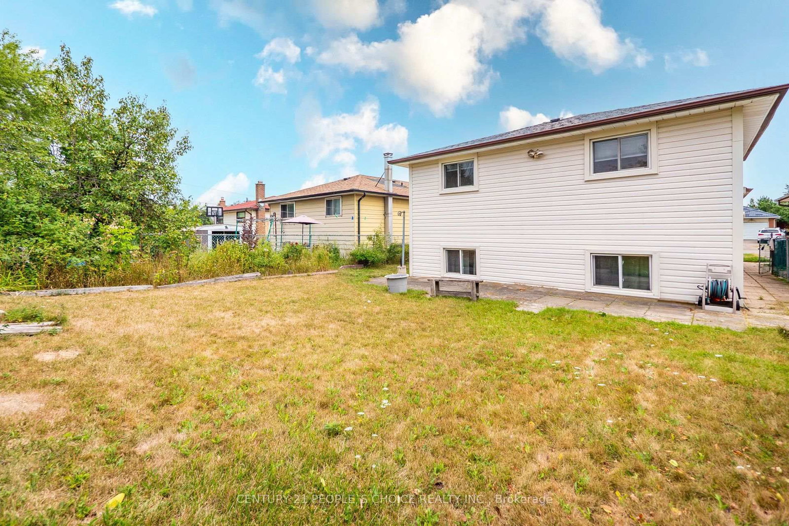 Detached House for sale at 3404 Monica Drive, Mississauga, Ontario, L4T 3E7 - Malton - MLS: W12721444