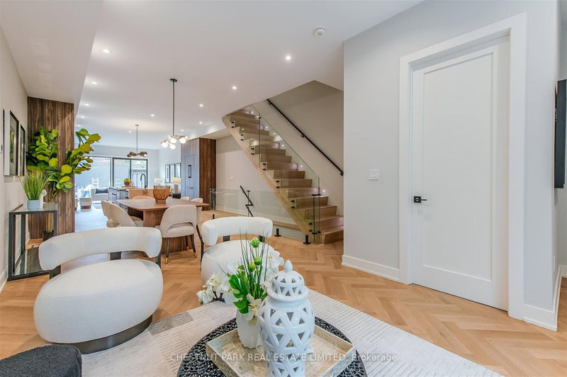 222A Pearson Ave, Toronto, M6R 1G7 | Image 3