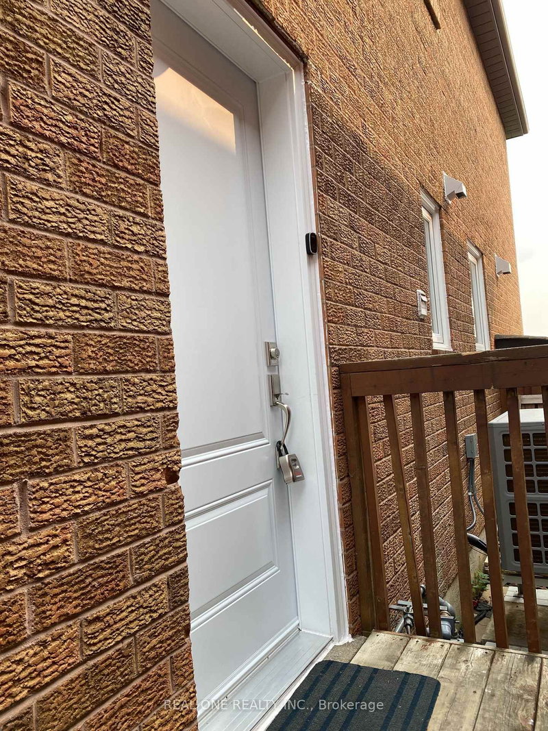 6150 Duford Dr, Mississauga, L5V 1A6 | Image 2