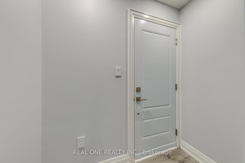 6150 Duford Dr, Mississauga, L5V 1A6 | Image 3