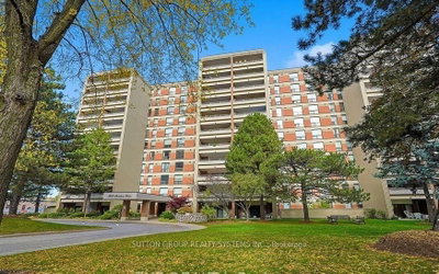 Condo sold at 403-965 Inverhouse Drive, Mississauga, Ontario, L5J 4B4 - Clarkson - MLS: W12723324