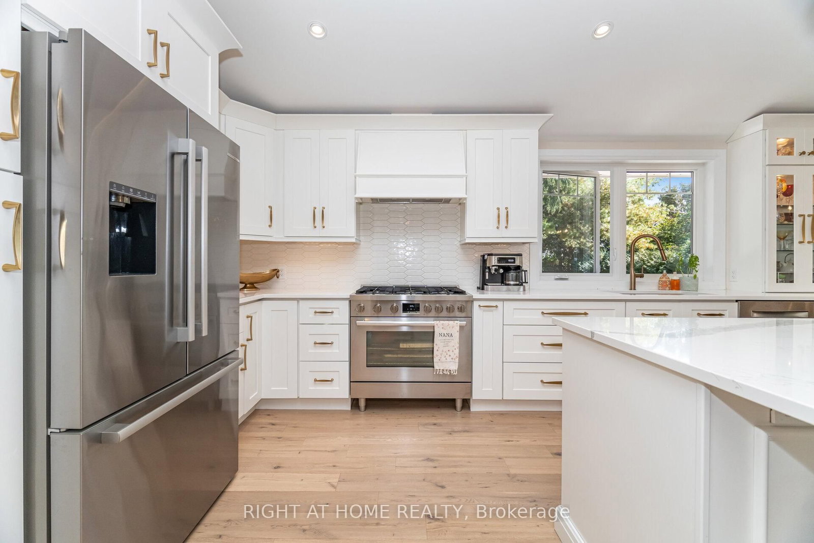 Detached House for sale at 5188 Cherryhill Crescent, Burlington, Ontario, L7L 4C4 - Appleby - MLS: W12723412