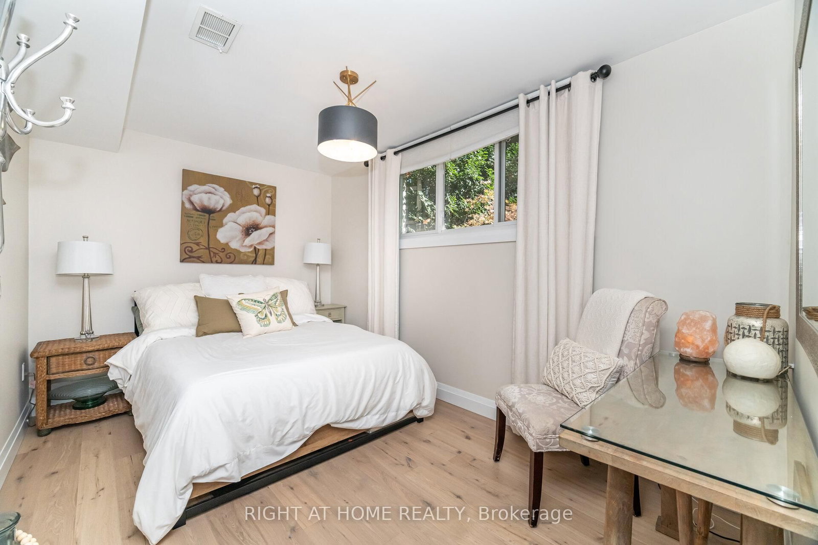 Detached House for sale at 5188 Cherryhill Crescent, Burlington, Ontario, L7L 4C4 - Appleby - MLS: W12723412