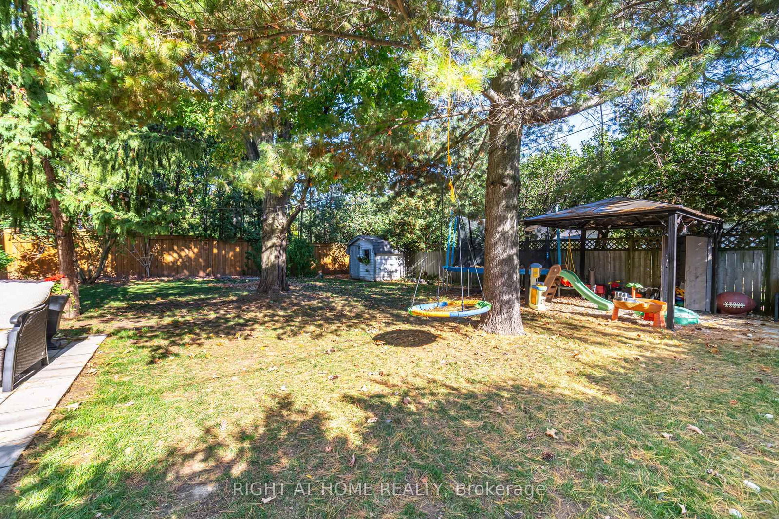 Detached House for sale at 5188 Cherryhill Crescent, Burlington, Ontario, L7L 4C4 - Appleby - MLS: W12723412