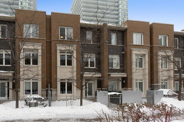 7 - 370 Square One Drive