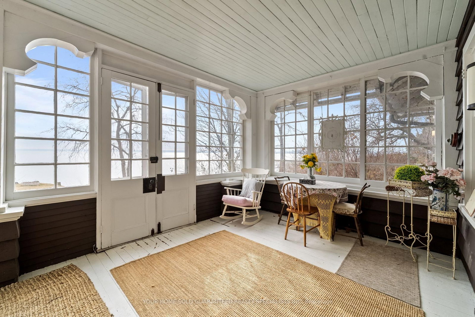 Detached House for sale at 227 Green Street, Burlington, Ontario, L7R 0B1 - Brant - MLS: W12723752