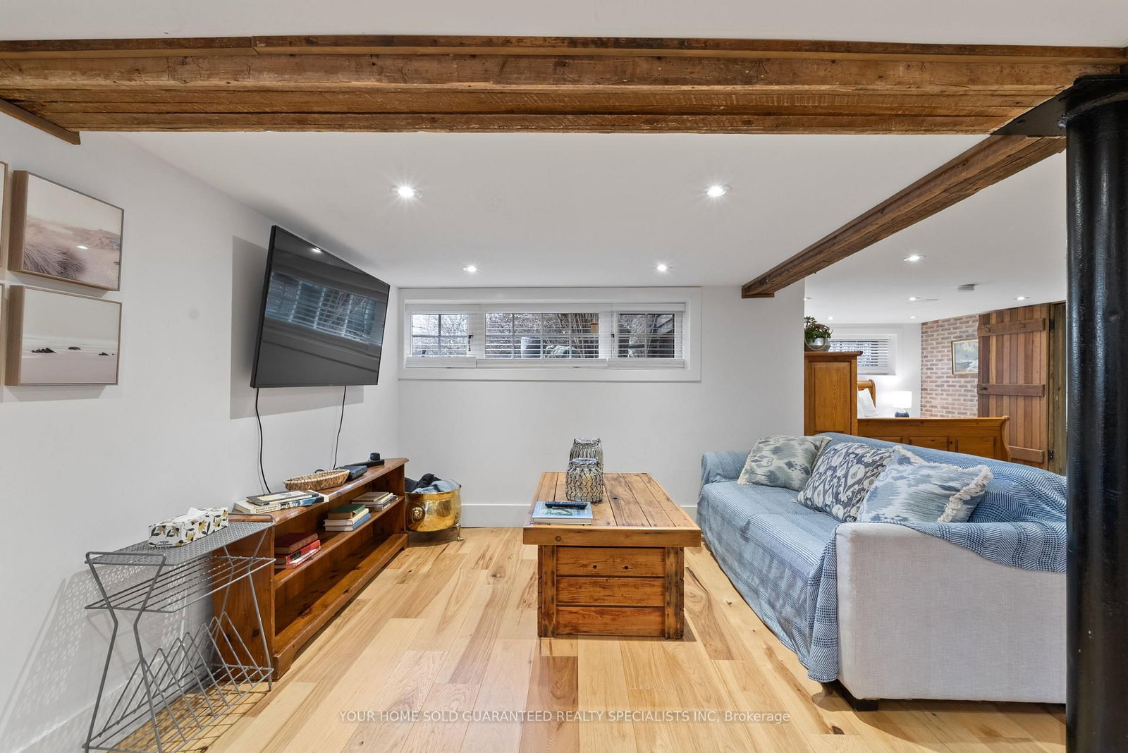 Detached House for sale at 227 Green Street, Burlington, Ontario, L7R 0B1 - Brant - MLS: W12723752