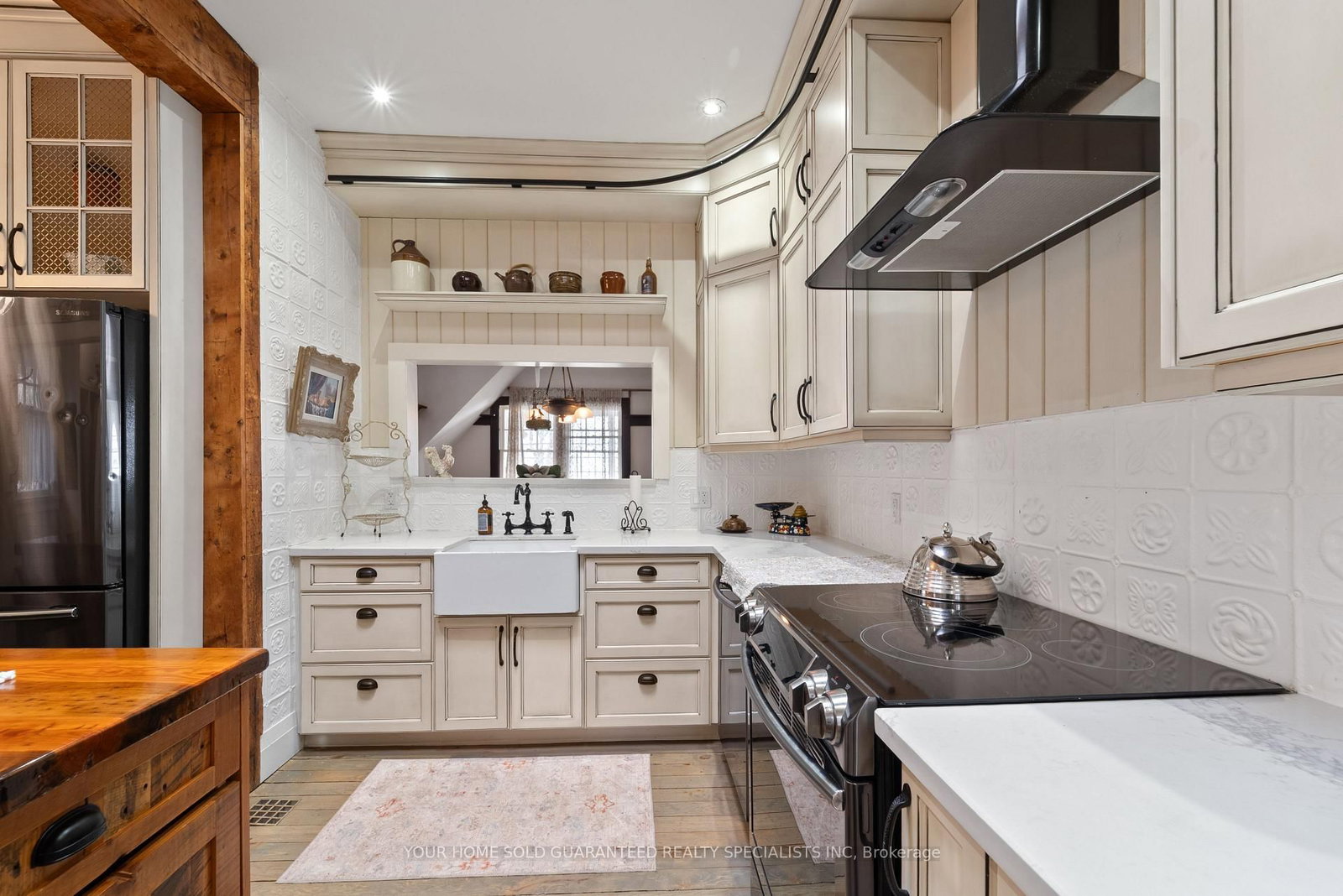 Detached House for sale at 227 Green Street, Burlington, Ontario, L7R 0B1 - Brant - MLS: W12723752