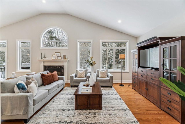 6409 Western Skies Way