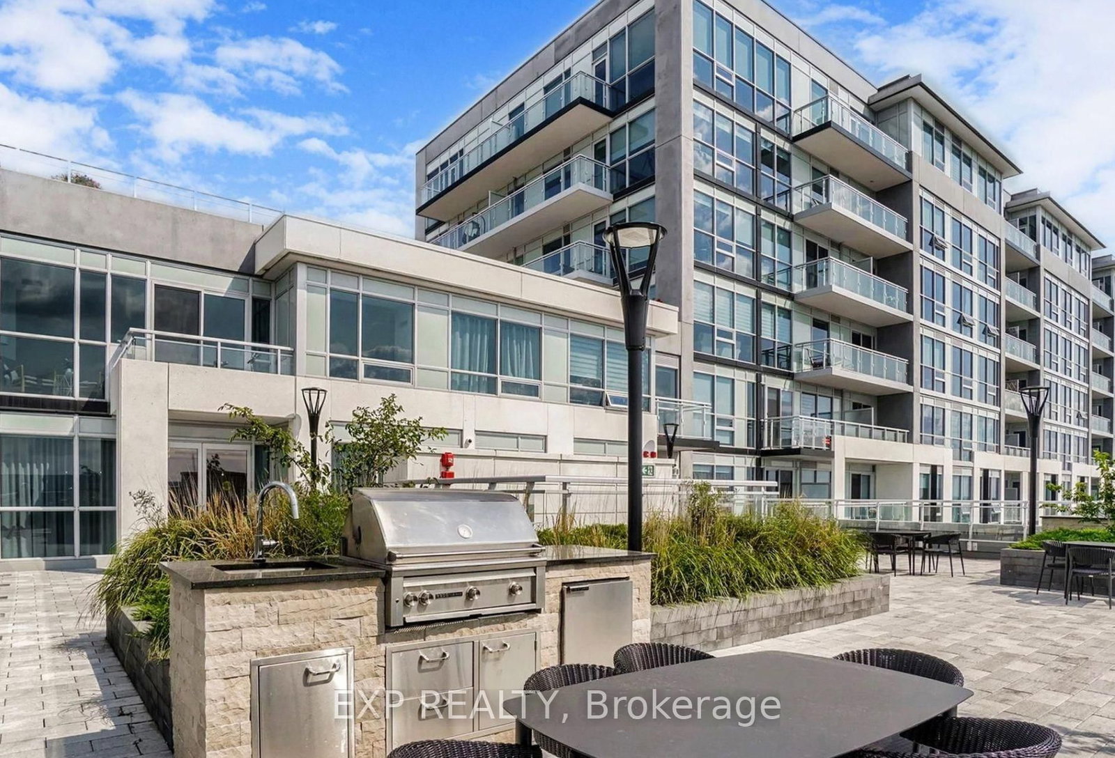 Condo for sale at 112-1050 Main Street, Milton, Ontario, L9T 9M3 - Dempsey - MLS: W12724412