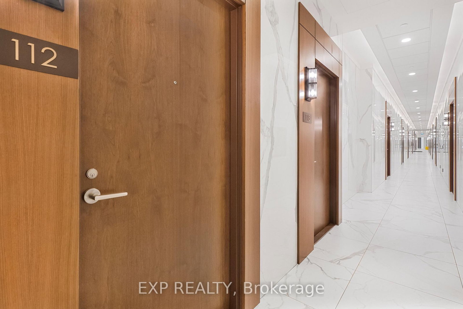 Condo for sale at 112-1050 Main Street, Milton, Ontario, L9T 9M3 - Dempsey - MLS: W12724412