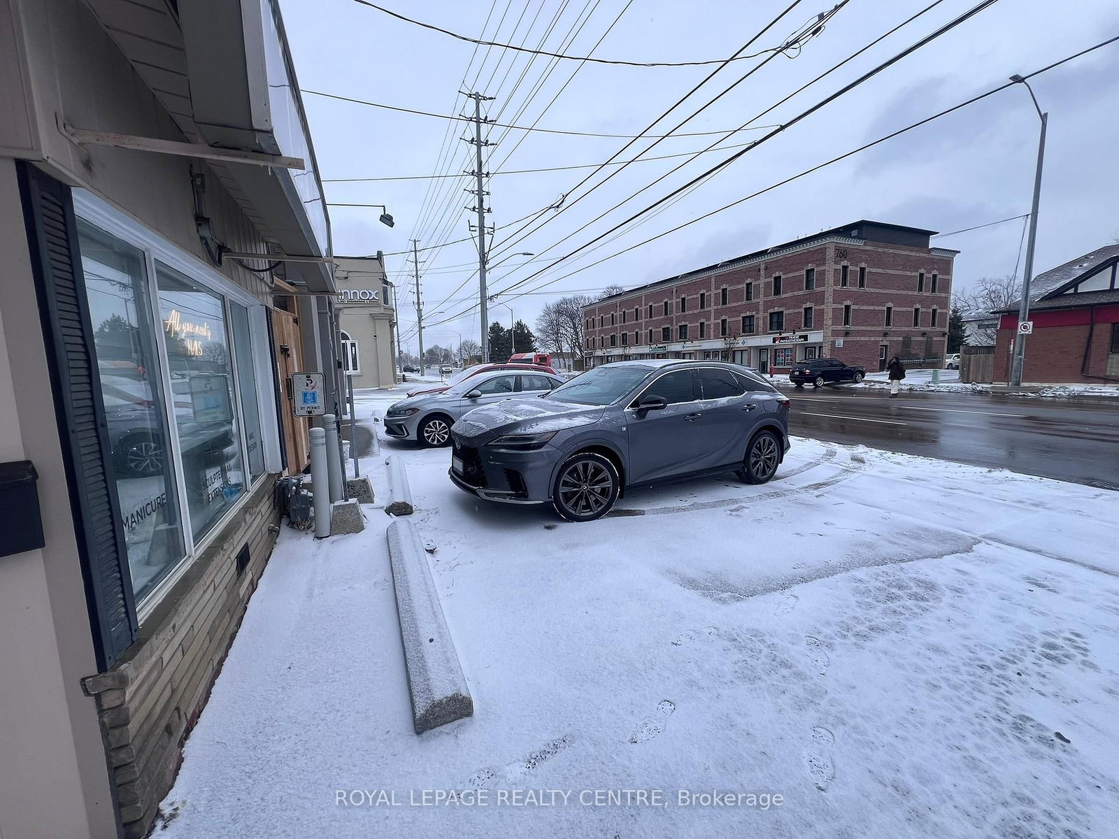 745 Lakeshore Road E - Photo 2