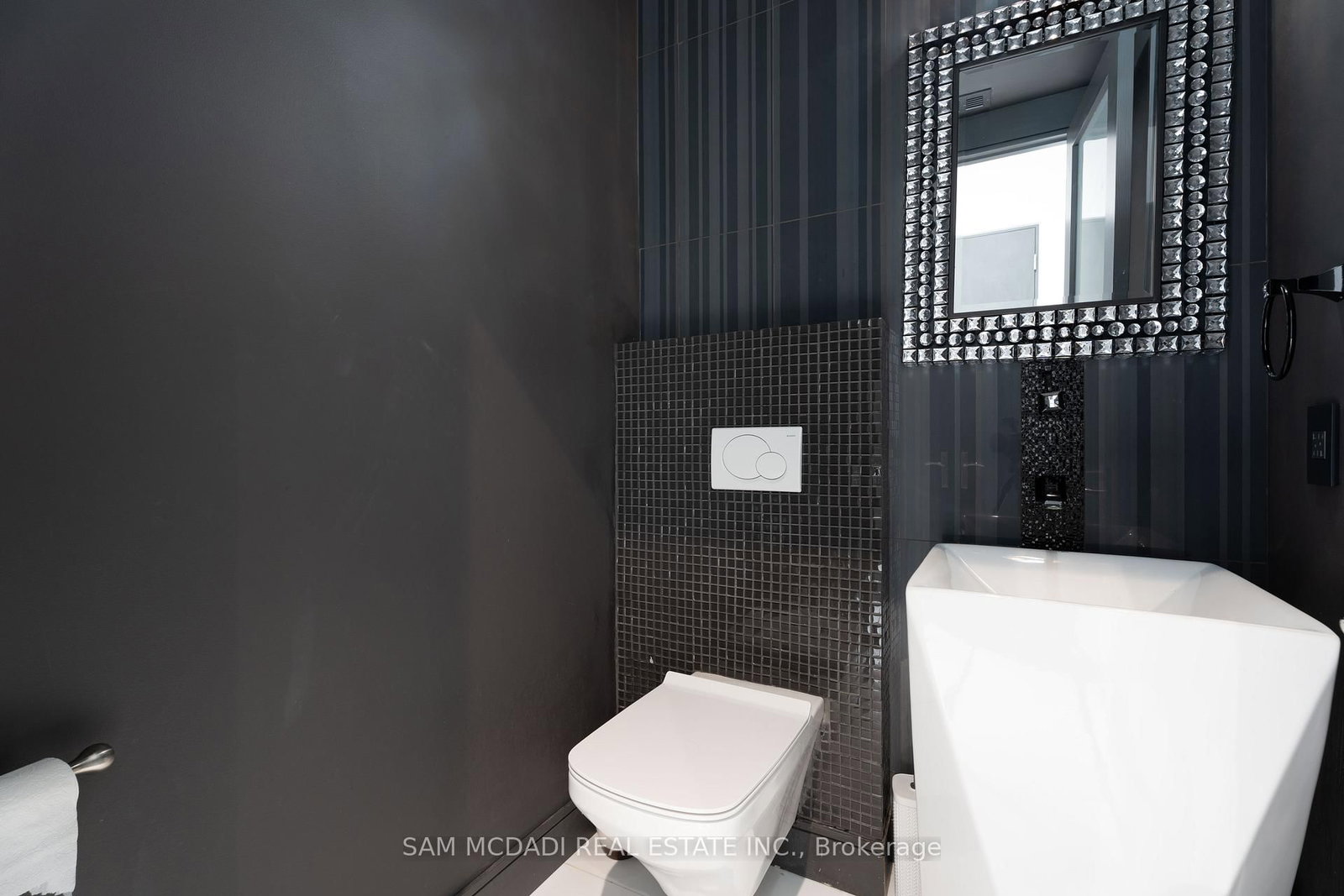 852 Goodwin Road • Mississauga, ON photo 21