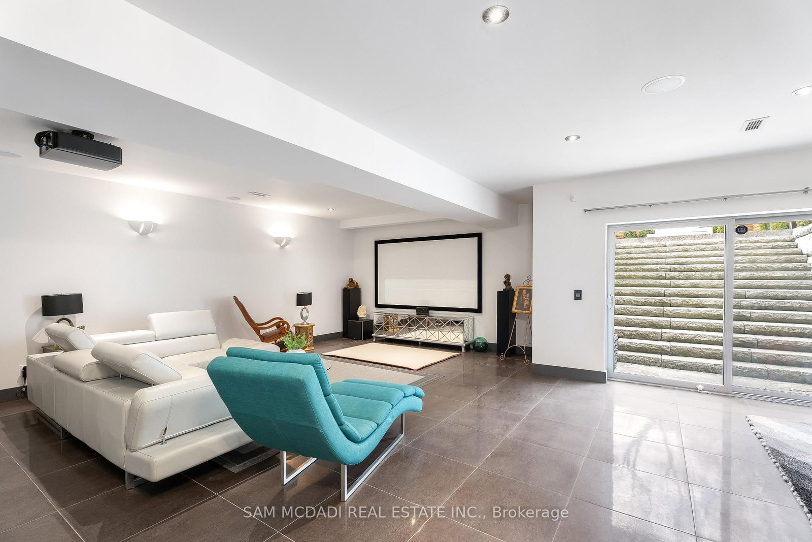 852 Goodwin Road • Mississauga, ON photo 31