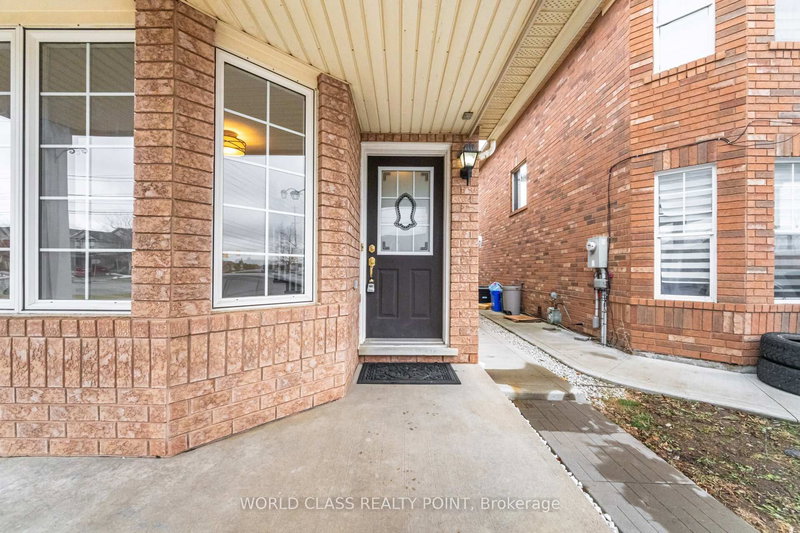727 Thompson Rd S, Milton, L9T 5W8 | Image 2