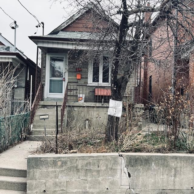 279 Mcroberts Avenue