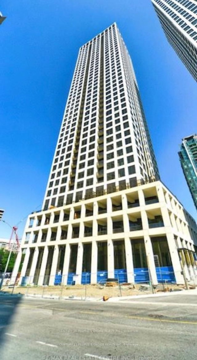 2509 - 30 Elm Drive W