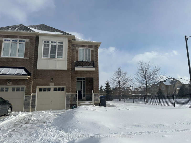 BSMT - 1 Gruenwald Gate E, Brampton, L6Y 6C4 | Image 2