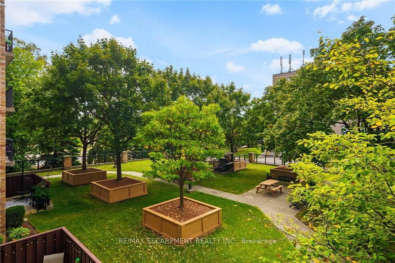 211 - 3499 UPPER MIDDLE Rd, Burlington, L7R 3X5 | Image 2