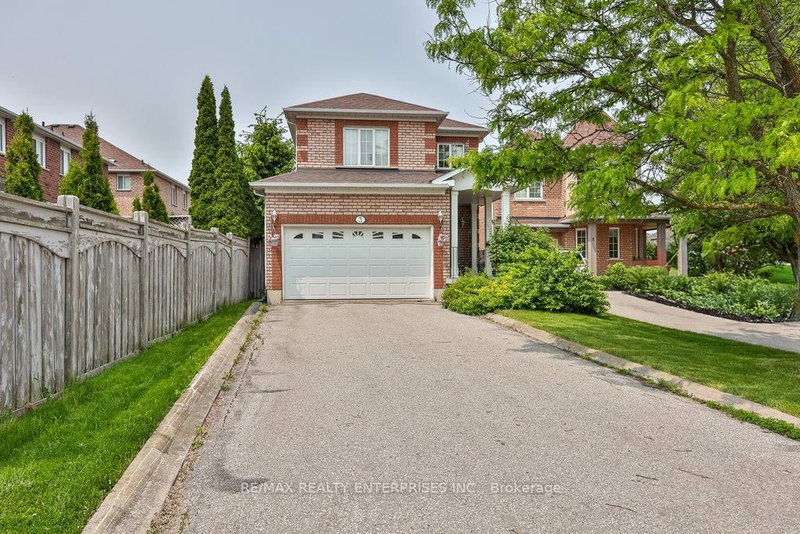 3 Jack Kenny Crt, Caledon, L7E 2M5 | Image 3