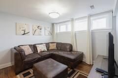 Semi-Detached House leased at Lower-81 Erie Street, Toronto, Ontario, M6L 2R1 - Maple Leaf - MLS: W12730664