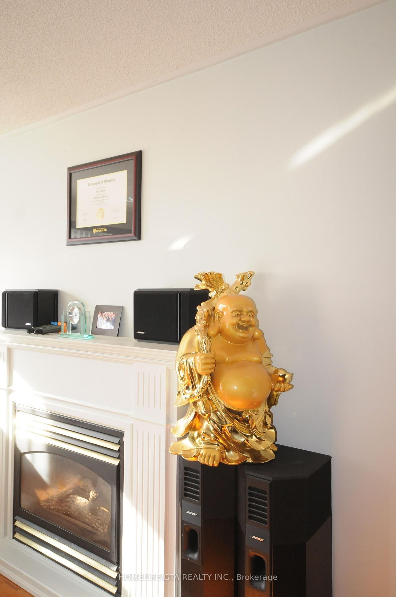 Detached House for sale at 18 Velvet Grass Lane, Brampton, Ontario, L6R 1W6 - Sandringham-Wellington - MLS: W12730780