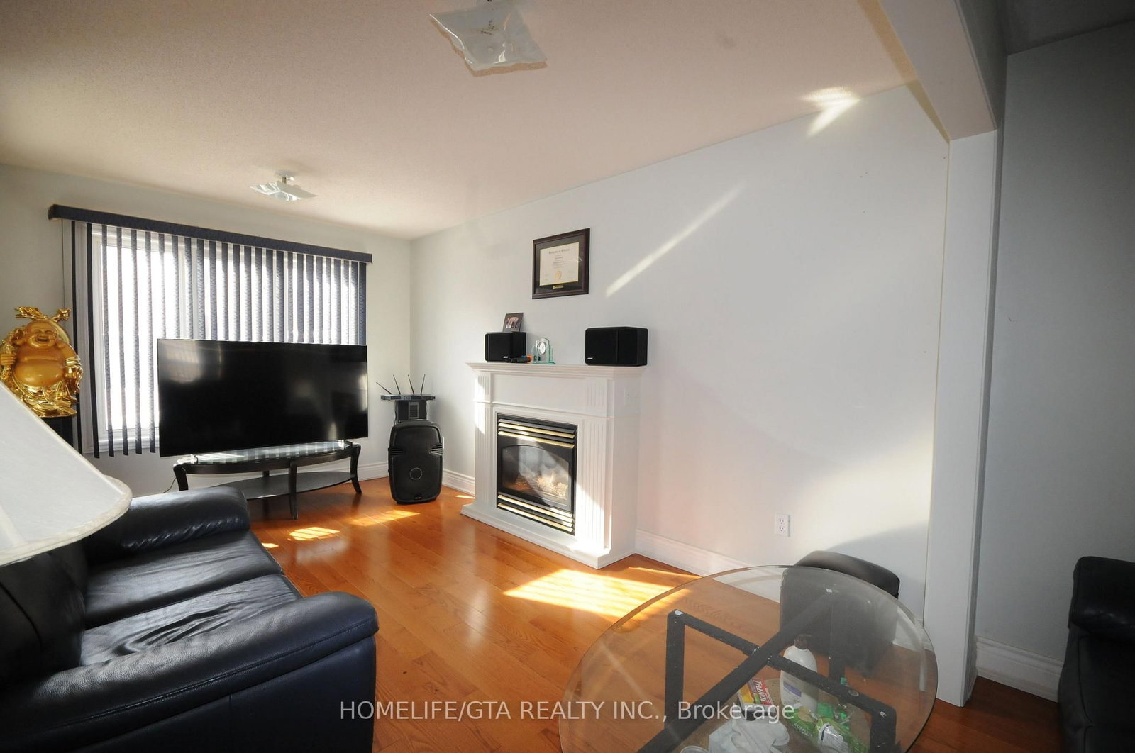 Detached House for sale at 18 Velvet Grass Lane, Brampton, Ontario, L6R 1W6 - Sandringham-Wellington - MLS: W12730780