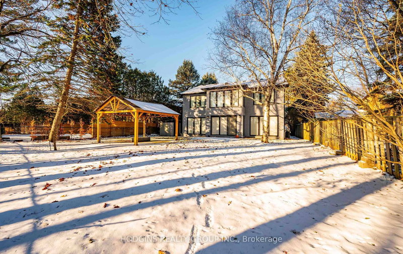 1670 Caverly Crt, Mississauga, L5L 3L7 | Image 2