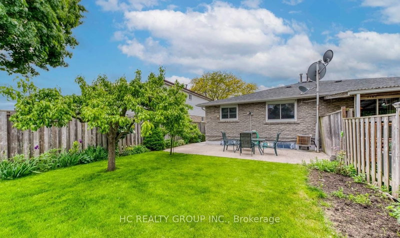 (Main/Upper Level) - 3161 Rymal Rd, Mississauga, L4Y 3B4 | Image 2