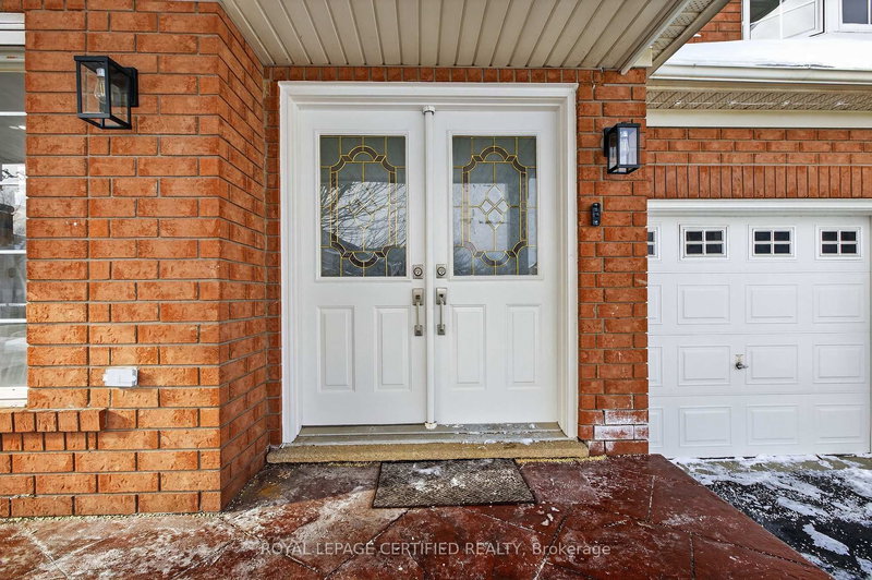 10 Verona Dr, Brampton, L6P 1L2 | Image 3