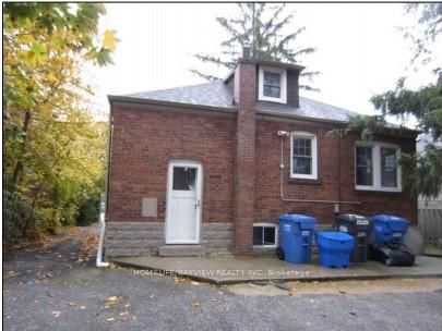 324 Lakeshore Rd E, Mississauga, L5G 1H4 | Image 2