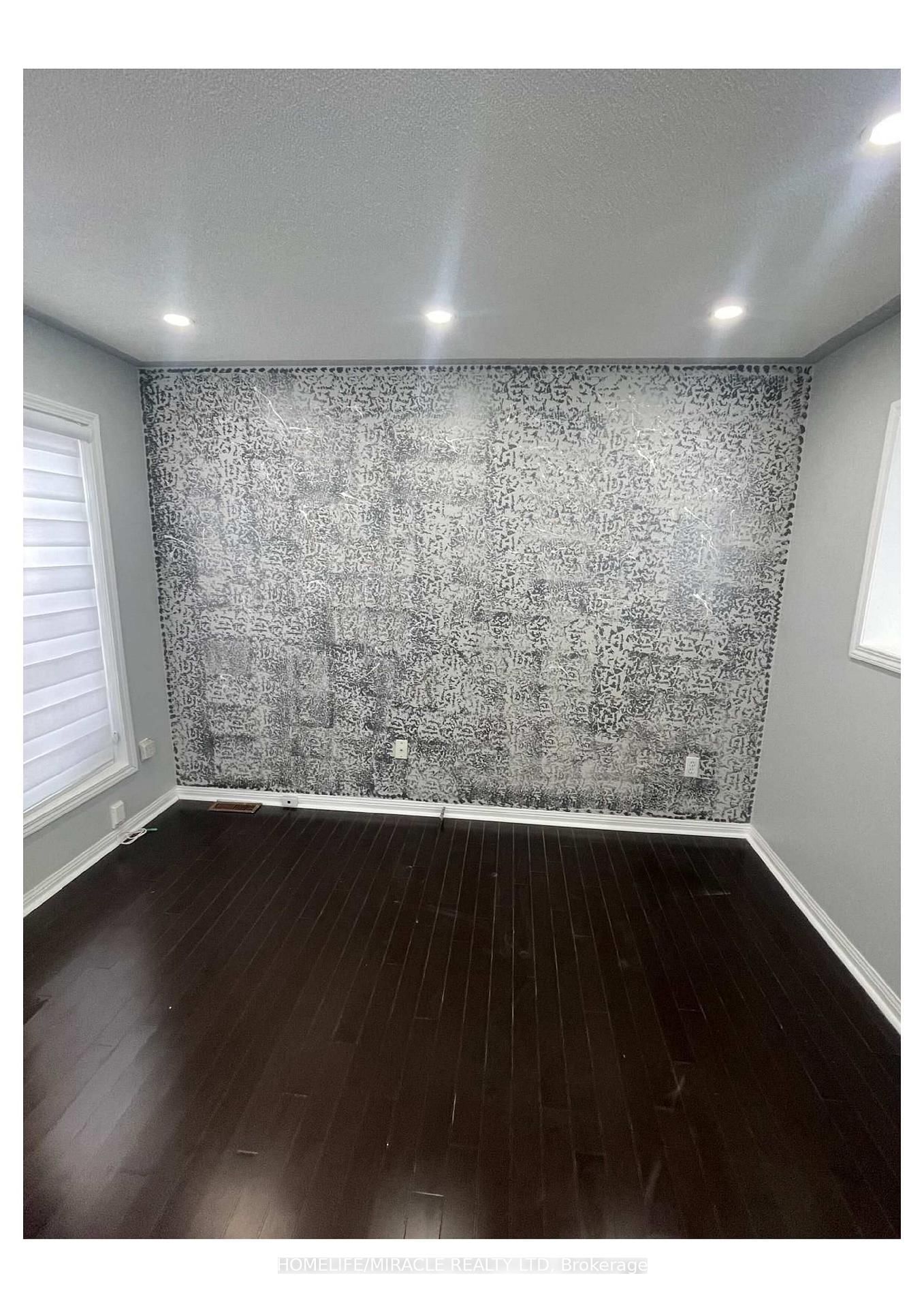 Semi-Detached House for sale at 55 Secord Crescent, Brampton, Ontario, L6X 4Y8 - Fletcher's Meadow - MLS: W12734148