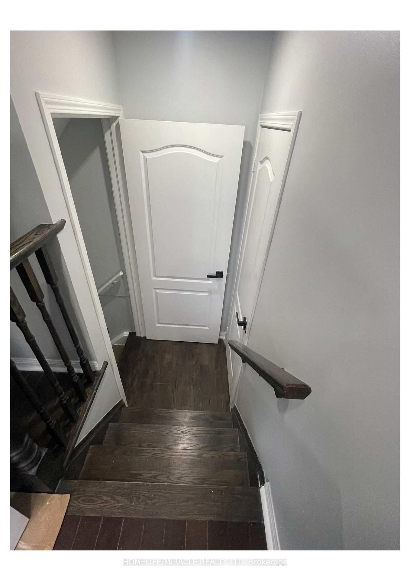 Semi-Detached House for sale at 55 Secord Crescent, Brampton, Ontario, L6X 4Y8 - Fletcher's Meadow - MLS: W12734148