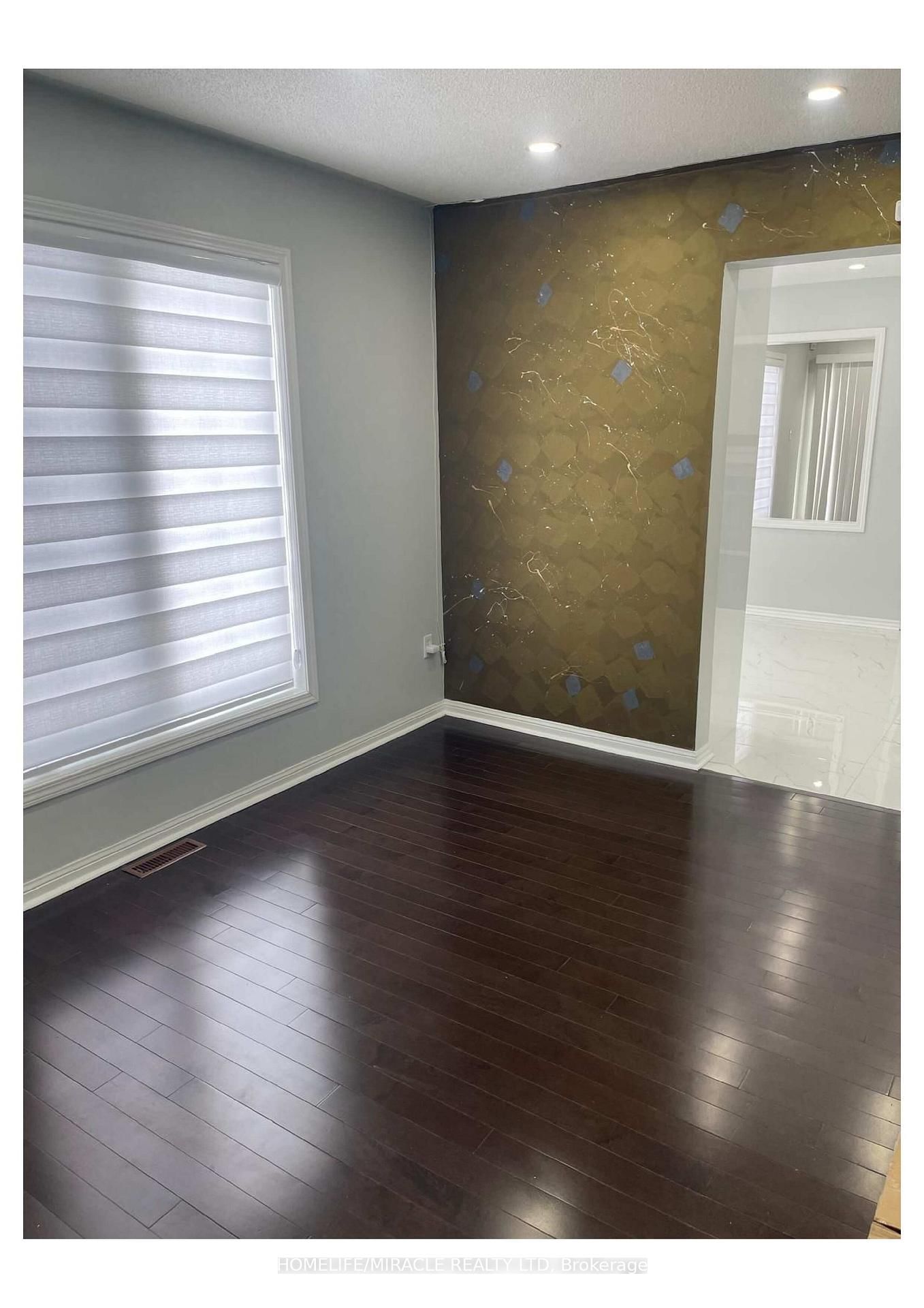 Semi-Detached House for sale at 55 Secord Crescent, Brampton, Ontario, L6X 4Y8 - Fletcher's Meadow - MLS: W12734148